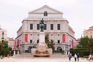 Teatro Real Madrid exclusive opera experience with private concierge