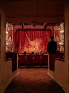 Opera travel experience package and trips in Munich and across Europe.