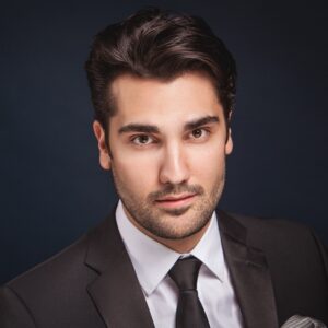 Jonathan Tetelman tenor